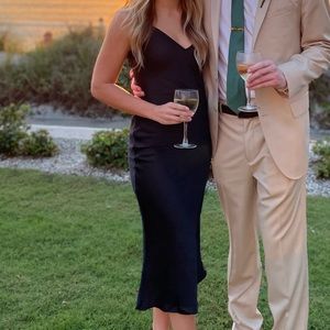 Hello Molly - Black Midi Dress